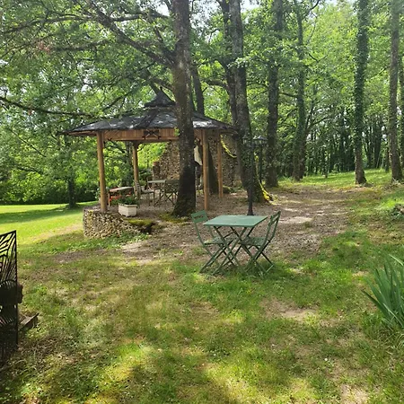 Les Feuillantines Perigord Noir Bed & Breakfast 4*