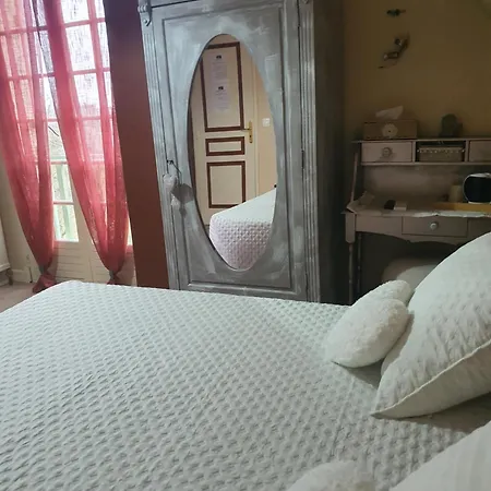 Bed & Breakfast Les Feuillantines Perigord Noir Saint-Cyprien (Dordogne)