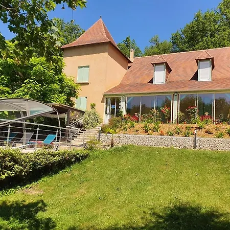 Les Feuillantines Perigord Noir 4* Сен-Сиприен