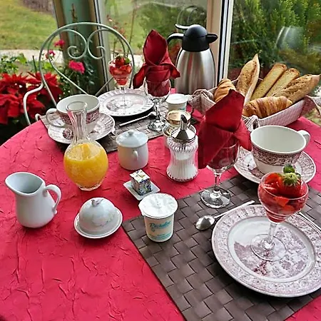 Les Feuillantines Perigord Noir B&B 생-시프리엥