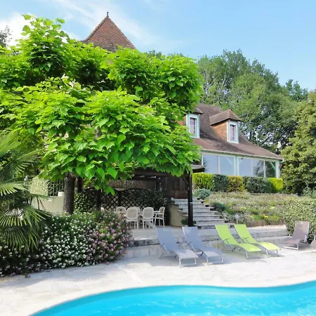 Les Feuillantines Perigord Noir Bed & Breakfast 4*
