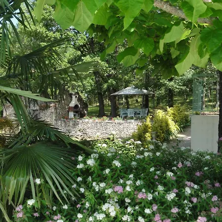 Les Feuillantines Perigord Noir Bed & Breakfast *